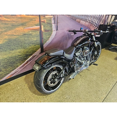 2018 Harley-davidson 1700CC FXBR BREAKOUT CRUISER