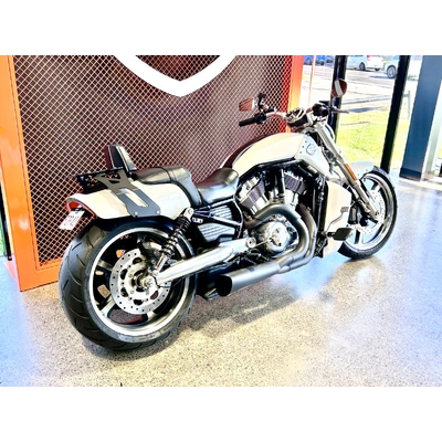 2015 Harley-davidson 1250CC VRSCF MUSCLE CRUISER