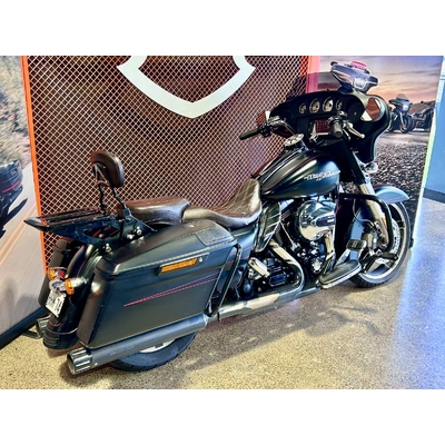 2015 Harley-davidson 1700CC STREET GLIDE SPECIAL CRUISER