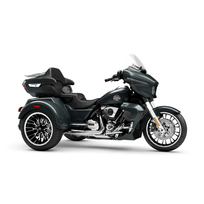 2026 Harley-Davidson Street Glide 3 Limited - Iron Horse Metallic - Chrome Trim
