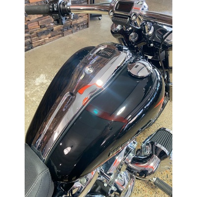 2023 Harley-Davidson 1900CC FXBR BREAKOUT (117) CRUISER
