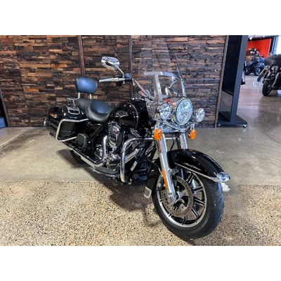 2016 Harley-Davidson 1700CC FLHR ROAD KING CRUISER