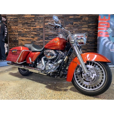 2011 HARLEY-DAVIDSON 1700CC FLHR ROAD KING CRUISER