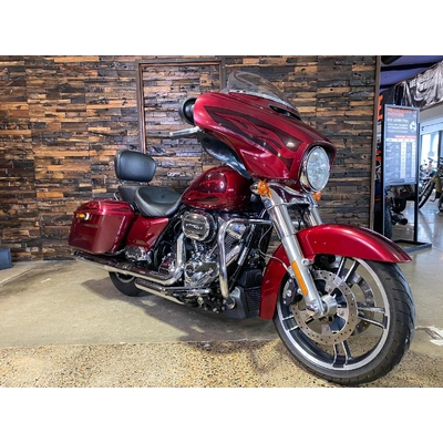 2017 Harley-Davidson 1700CC FLHXS STREET GLIDE SPECIAL CRUISER