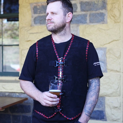 Johnny Reb Mens Springbrook Suede Vest - Black/Red