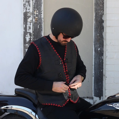 Johnny Reb Mens Springbrook Leather Vest - Black/Red