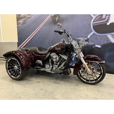 2022 Harley-davidson 1900CC FLRT FREEWHEELER TRIKE
