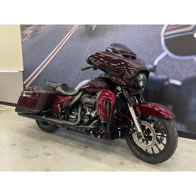 2019 HARLEY-DAVIDSON 1900CC FLHXSE CVO STREET GLIDE CRUISER