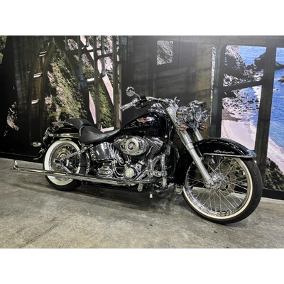 2011 HARLEY-DAVIDSON 1600CC FLSTN SOFTAIL DELUXE CRUISER