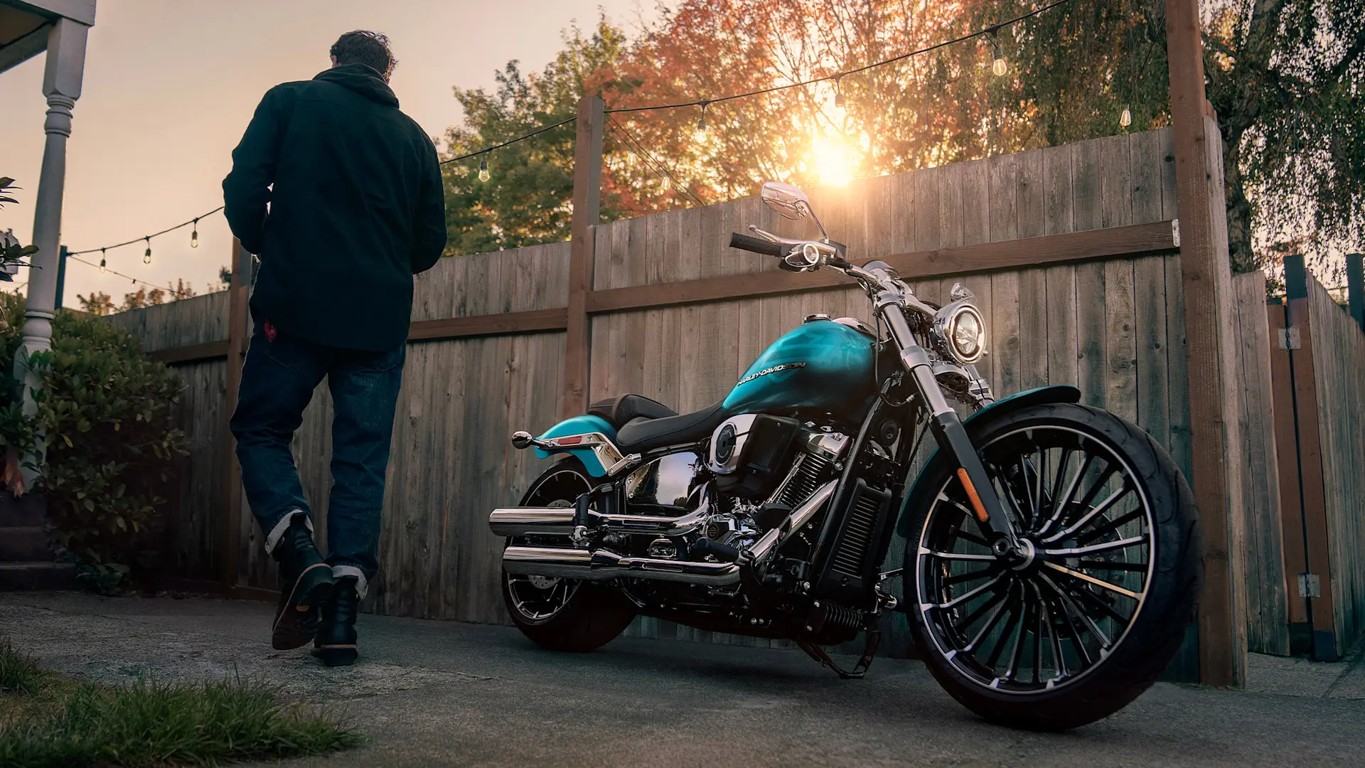 2026 Breakout Boldly Profiled 240mm Rear Tire