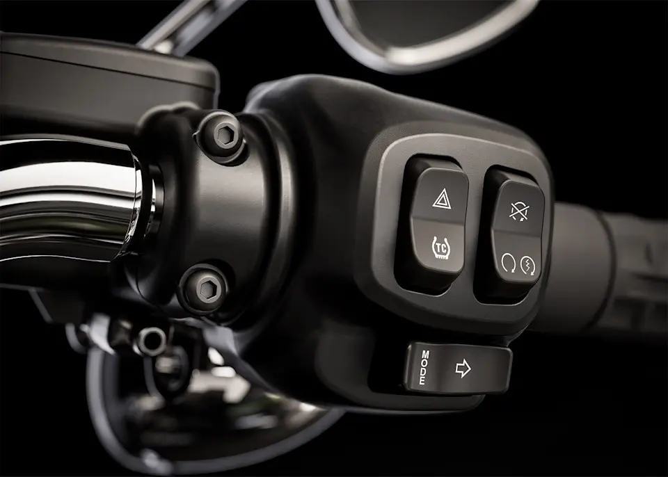 2026 Low Rider ST Selectable Ride Modes and 102 mm Display