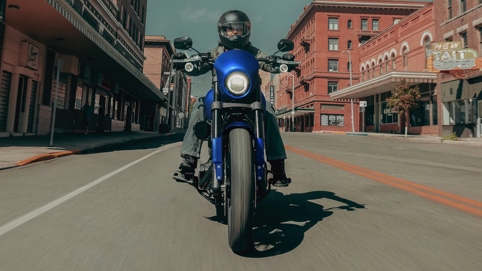 2026 Low Rider S Motorcycles Riding Shot