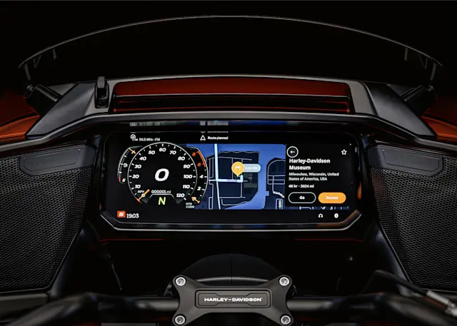 2026 Road Glide 3 Display with Audio