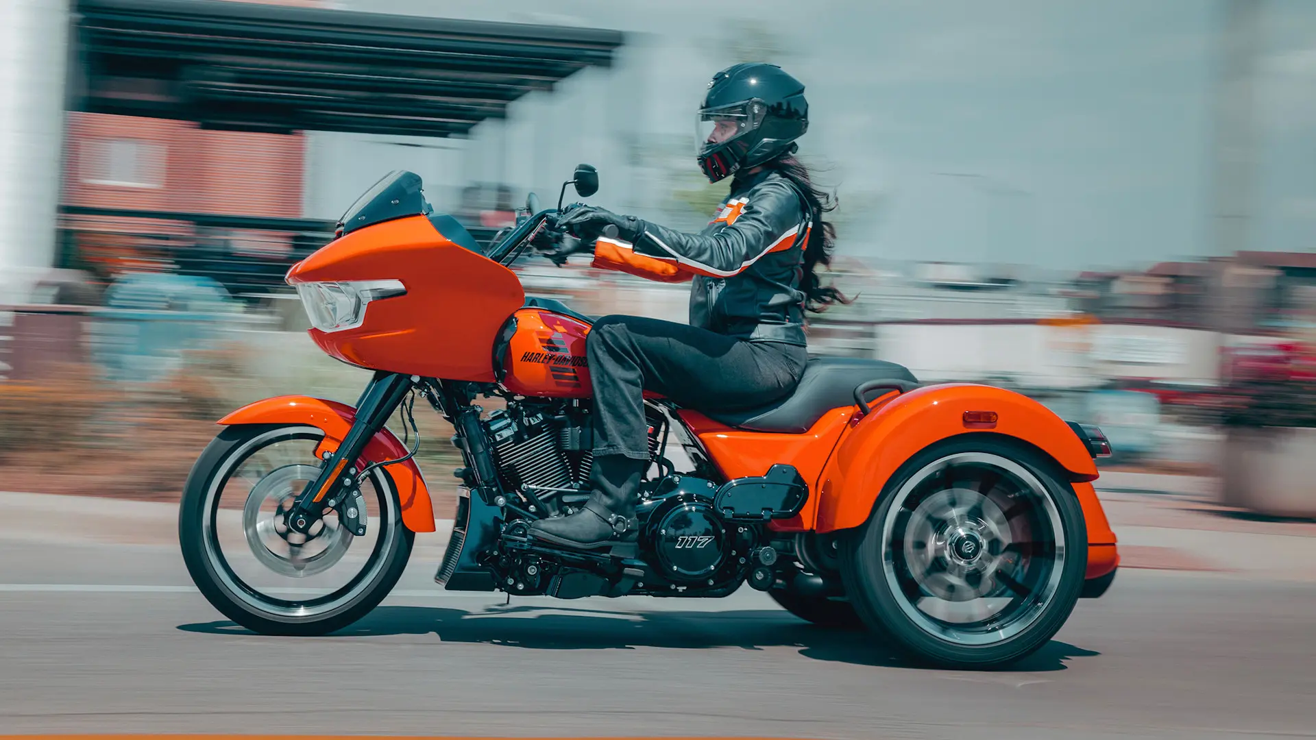 2026 Road Glide 3 Riding Shot