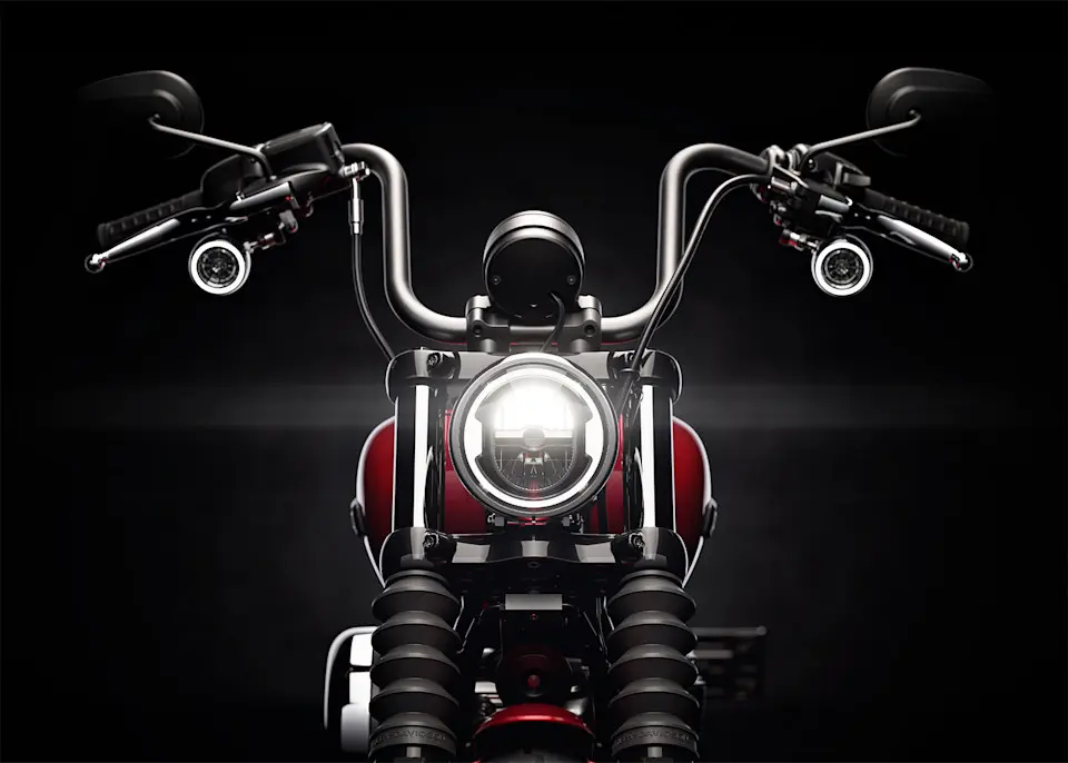 2026 Street Bob Lighting Beauty Shot