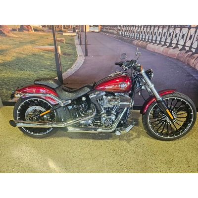2017 Harley-davidson 1700CC FXBR BREAKOUT CRUISER