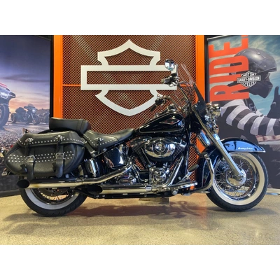 2014 Harley-davidson 1700CC FLSTC HERITAGE SOFTAIL CLASSIC CRUISER