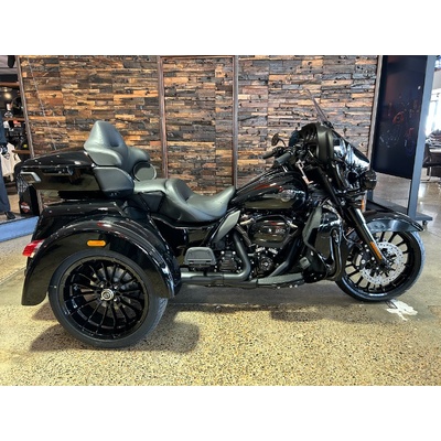 2025 Harley-Davidson 1900CC FLHTCUTG TRI GLIDE ULTRA 114 TRIKE