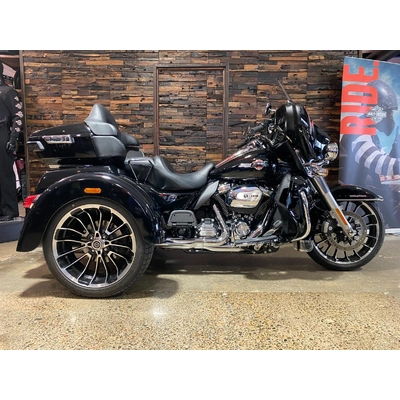 2025 Harley-Davidson 1900CC FLHTCUTG TRI GLIDE ULTRA 114 TRIKE