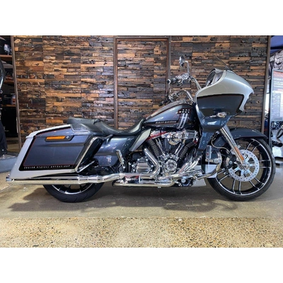 2019 HARLEY-DAVIDSON 1900CC FLTRXSE CVO ROAD GLIDE CRUISER