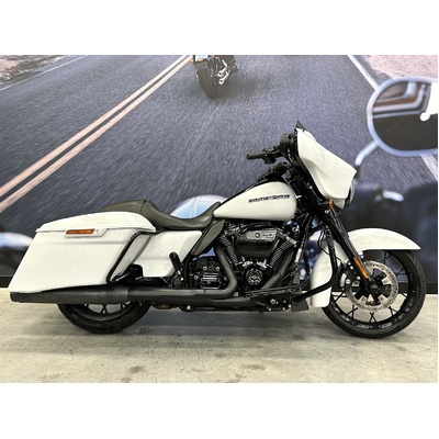 2020 Harley-davidson 1900CC FLHXS STREET GLIDE SPECIAL CRUISER