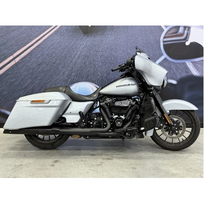 2019 HARLEY-DAVIDSON 1900CC FLHXS STREET GLIDE SPECIAL CRUISER