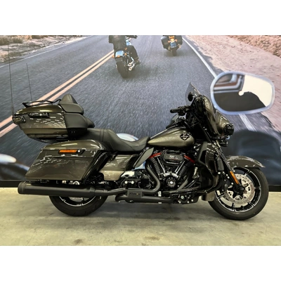 2018 Harley-davidson 1900CC FLHTKSE CVO LIMITED CRUISER