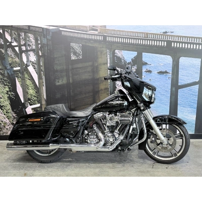 2015 Harley-davidson 1700CC STREET GLIDE SPECIAL CRUISER